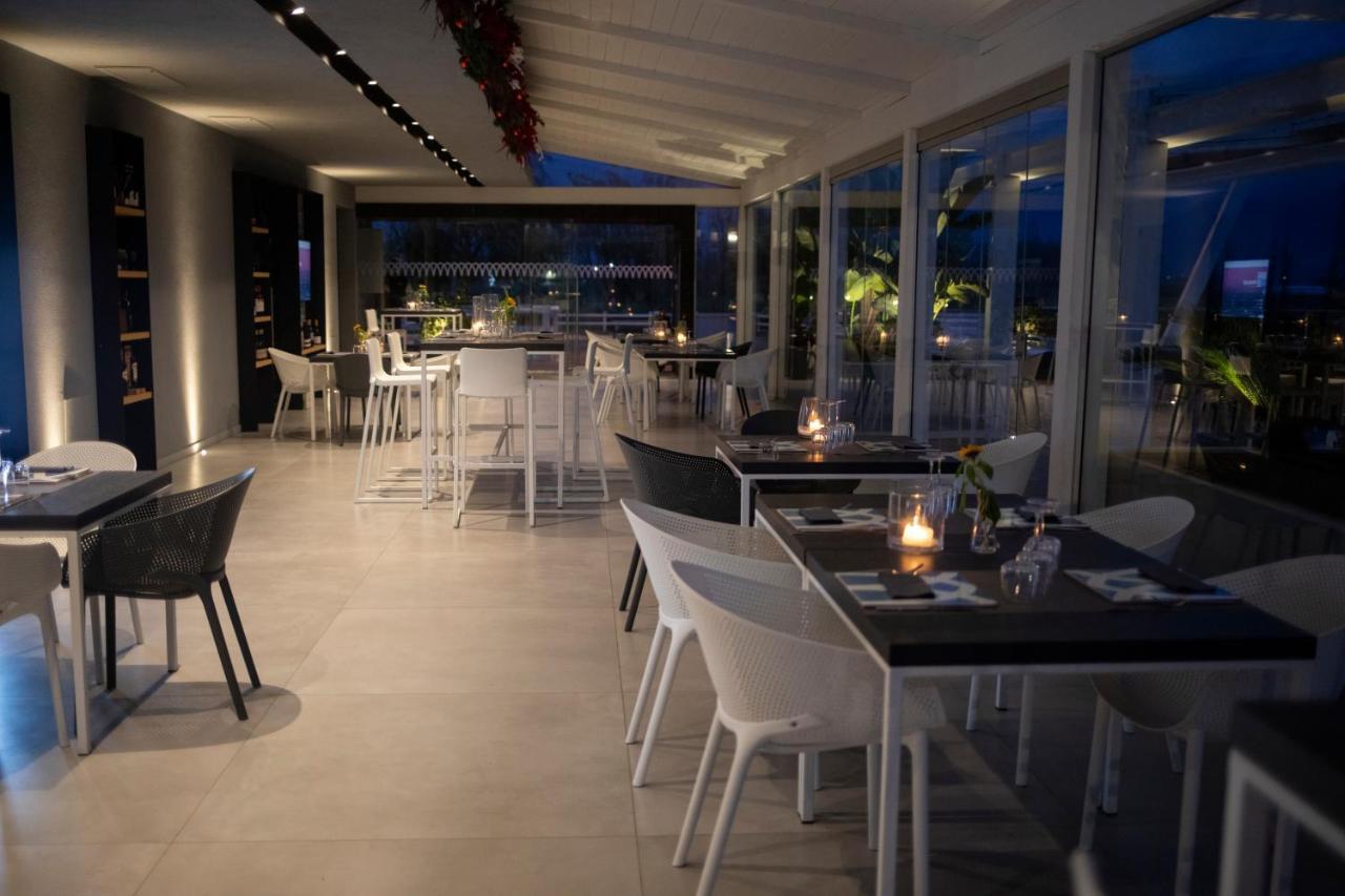 Hotel Quadrifoglio Pontecagnano Εξωτερικό φωτογραφία
