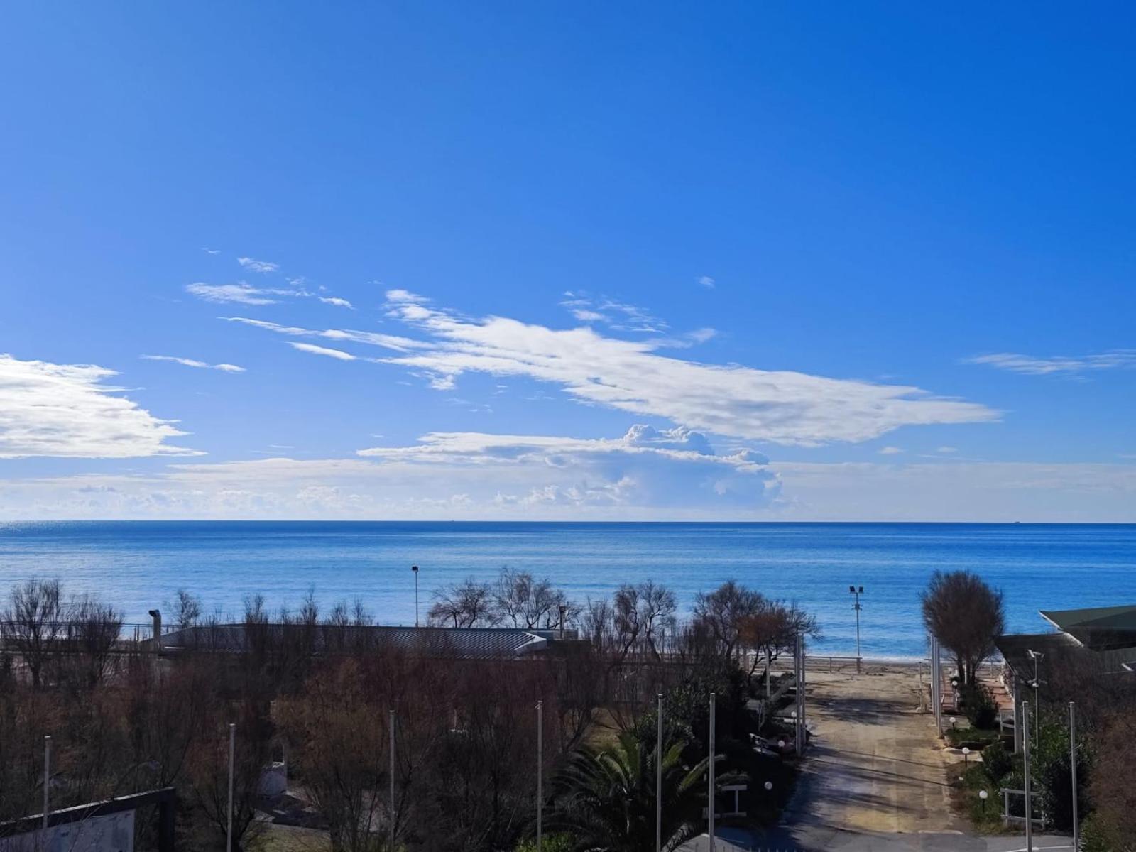Hotel Quadrifoglio Pontecagnano Εξωτερικό φωτογραφία